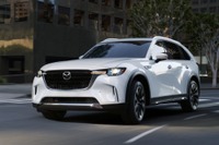マツダ『CX-90』2025年モデル発表、3.3ターボとPHEVに新グレード「プレミアムスポーツ」登場 画像