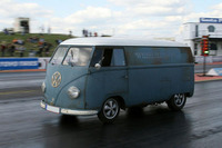VWトランスポーター、ゼロヨン世界記録へ挑戦 画像
