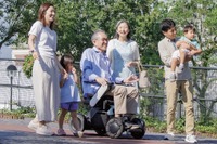 近距離モビリティ『WHILL』、アプリで無人貸出・決済…ユニバーサルツーリズム市場 画像
