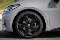 V6ターボを上回る2モーター搭載、VWのEV版「GTIパフォーマンス」の驚異的なスペックとは 画像