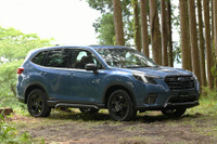 【マツダ CX-5 vs スバル フォレスター】スペック比較…オフロードもいけるSUVの性格差やいかに 画像