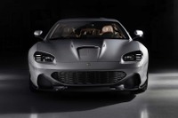 フェラーリ「マラネロ」ベースにアナログ追求した新型車、503馬力V12の「ヴェローチェ12」 画像