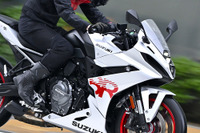 【スズキ GSX-8R 試乗】よくもまぁ、これだけ高次元でまとめたものだ…伊丹孝裕 画像