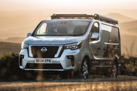 日産の大型ミニバン、走るポッドキャスト制作スタジオにカスタム 画像