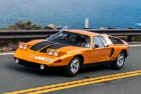 ロータリーエンジンを搭載したメルセデスベンツが存在した!? 4ローターで350馬力、米イベントで脚光 画像