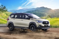 日本にも欲しい!? スズキの3列シートSUV『XL7』にハイブリッド登場 画像
