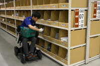 WHILL社と日本通運が協業、免許不要の「ウィル」で倉庫内モビリティを強化 画像