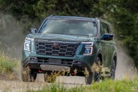 パトロールにはない「プロ仕様」、日産『アルマーダ PRO-4X』が追求した究極のオフロード性能とは 画像