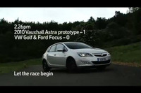 オペル アストラ 新型…ライバルと比較 画像