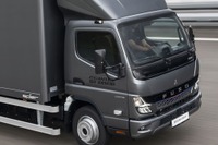 三菱ふそう『eキャンター』新型、全長6.2m・8.55tモデルを初公開…IAAトランスポーテーション2024 画像
