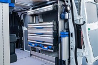 VW『トランスポーター』新型に搭載された「世界初の新収納システム」とは 画像