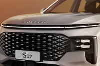 「星空デジタルグリル」採用の新型SUV『S07』、東南汽車が発表 画像