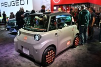 シトロエンの小型EV『アミ』、改良新型のプロトタイプ発表…パリモーターショー2024 画像