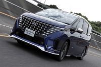 「これは“走るミニバン”だわ!」静かでパワフル! 日産セレナAUTECH SPORTS SPECが生み出す“走る喜び”とは? 画像
