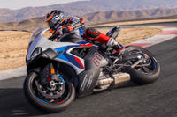 BMW、スーパーバイク『M 1000 RR/R』とハイパーネイキッド『S 1000 RR/R』が改良 画像