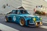「砂漠から引っ張り出した」60年代ルノーにVW製「VR6」換装、ド迫力のワイドボディに…SEMAショー2024 画像