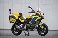 首都高の「黄バイ」にBMW『F900 XR』が採用! 輸入二輪車ブランドで初 画像