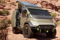 日本導入予定の新型EVバン『PV5』が「車輪付きのスイスアーミーナイフ」に…SEMAショー2024 画像