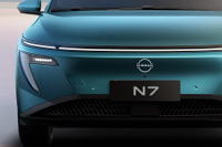 これが日産の新型セダン『N7』だ! EV&PHEVに対応、広州モーターショー2024で初公開 画像
