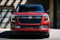 日産のフルサイズSUV『アルマーダ』新型、ベース価格は5.6万ドルに据え置き…12月米国発売へ 画像