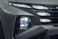 ヒョンデのSUV『ツーソン』改良新型、ハイブリッドも設定…インドネシアで発表 画像