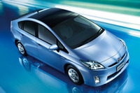 【新聞ウォッチ】ハイブリッド車「静かすぎる走行」に“擬音”検討 画像