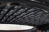 D-SPORT、ダイハツ『コペン』用調音シートとバッテリークランプを発売 画像