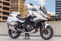 ホンダの新型白バイがカッコいい!『NT1100 Police』米国で2025年5月発売へ 画像