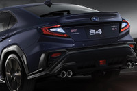 「一段と格好良くなった」スバル『WRX S4』の新カラー&装備にSNSで反響 画像