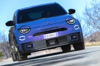 アバルト史上最強、『600e』の限定車「スコルピオニッシマ・リミテッド」発表へ 画像