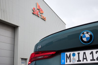 BMWグループ、EV電池リサイクルでSKテスと提携 画像