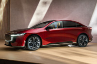 新型『マツダ6e』発表にSNSでの反応は?「マツダ6」生産終了で日本導入に期待の声 画像