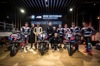 BMWモトラッド、世界2大選手権の2025年シーズン始動…新型『M 1000 RR』発表 画像
