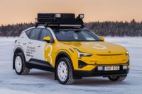 ポールスター、氷上レース仕様のEV『Arctic Circle』3車種を発表…544馬力ツインモーターで駆ける 画像