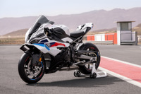 ［15秒でわかる］BMW『S 1000 RR』新型…空力強化したスーパースポーツ 画像