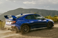 スバル『WRX』に日本にはない6速MT搭載!高性能モデル豪州発表へ「これは始まりに過ぎない」 画像