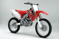 ホンダ CRF250R フルモデルチェンジ 画像