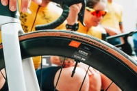 コンチネンタル、新ロードバイク用タイヤ「グランプリTR」発表…高性能と手頃な価格を両立 画像