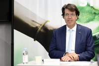 「ドイツ中心のモデルは終わった」と語るシェフラー ローゼンフェルトCEO、ヴィテスコ統合合併後の見通しを説明 画像