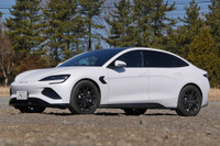 【BYD シール 新型試乗】俄然「RWD」をオススメする理由…中村孝仁 画像