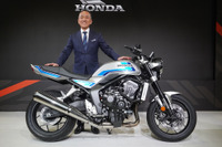 ホンダ『CB1000F』世界初公開、往年の名車復活に「ありがとう!」の歓声、発売時期は「近い将来に」…大阪モーターサイクルショー2025 画像