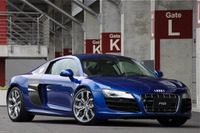 アウディ R8 V10モデル 発売…サーキットを意識 画像