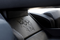 オペル車には「サメ」が隠れているって知ってた？ 20年続く伝統いまも、正確な位置は経営陣にも秘密 画像