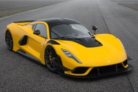世界最強の内燃エンジン搭載! 2031馬力のハイパーカー『ヴェノムF5』が進化 画像