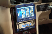 【アゼスト『AutoPC CADIAS』発表】『ナイトライダー』をイメージしました 画像