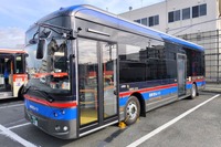 箱根登山バス、航続280kmのEVバスが運行開始 画像
