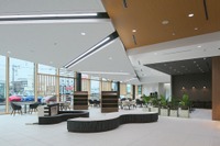 栃木トヨタ、“和モダン”な地域共生型ディーラー「不動前店」オープン 画像