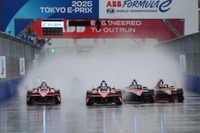 フォーミュラE 東京E-Prix第8戦、雨の混戦をヴァンドーンが制す…ピットブーストに成功 画像