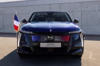 DS、フランス大統領専用『N°8』を一般公開、グリルがトリコロールに光る 画像