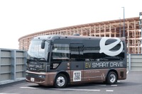 国内初のEVマイクロバス、「大阪・関西万博2025」国賓輸送車両として運行 画像